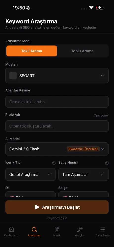 SEOART Content Studio mobil: anahtar kelime araştırma ekranı, müşteri, yapay zeka modeli, içerik tipi, satış hunisi seçimi